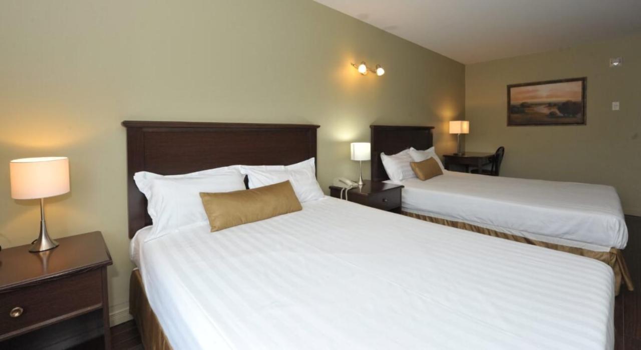 Hotel Le Voyageur Quebec City Bagian luar foto