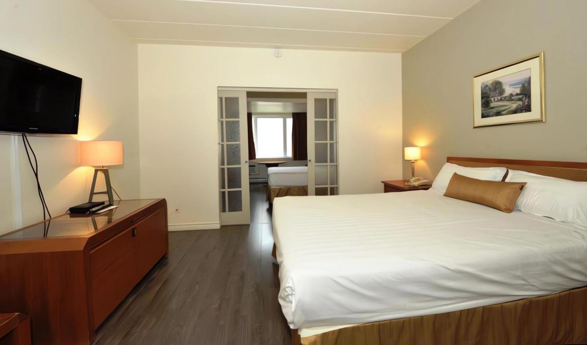 Hotel Le Voyageur Quebec City Bagian luar foto