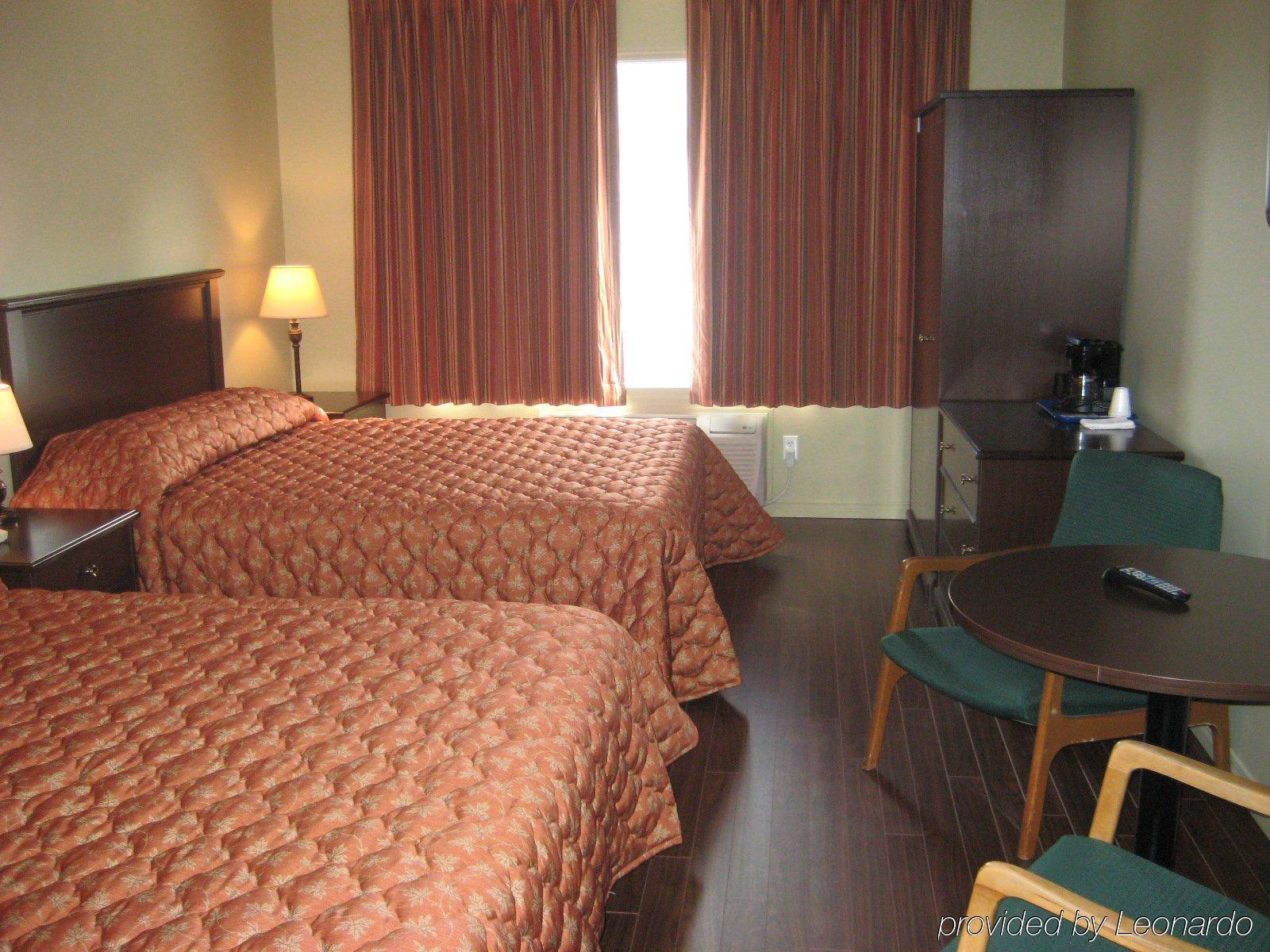Hotel Le Voyageur Quebec City Bagian luar foto